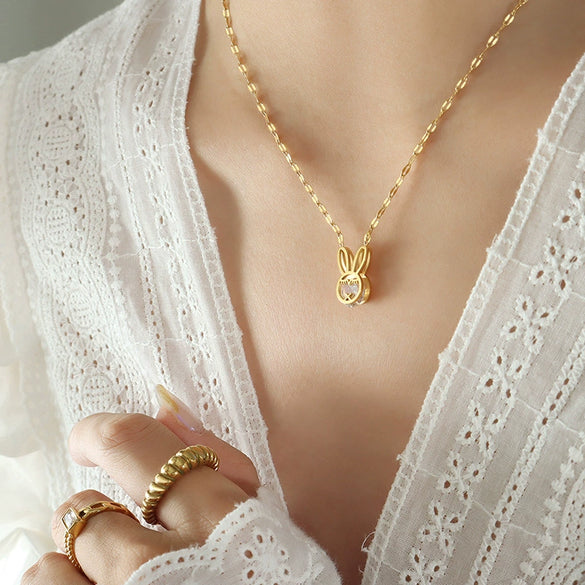 Bunny Inlaid Zircon Sparkle Pendant Necklace With Fish Mouth Chain Titanium Steel Gold Plated Electroplated Zodiac Jewelry Original Design
