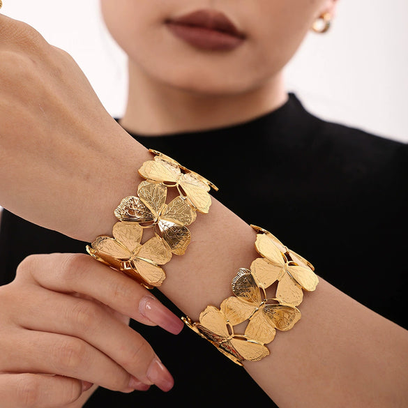 Butterfly Exaggerated Opening Bracelet 316L Stainless Steel 18K Gold Plated Elegant For Women