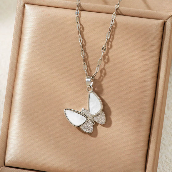 Butterfly Pendant Necklace Women's Fashion Personality Copper Electroplating Animal Shape