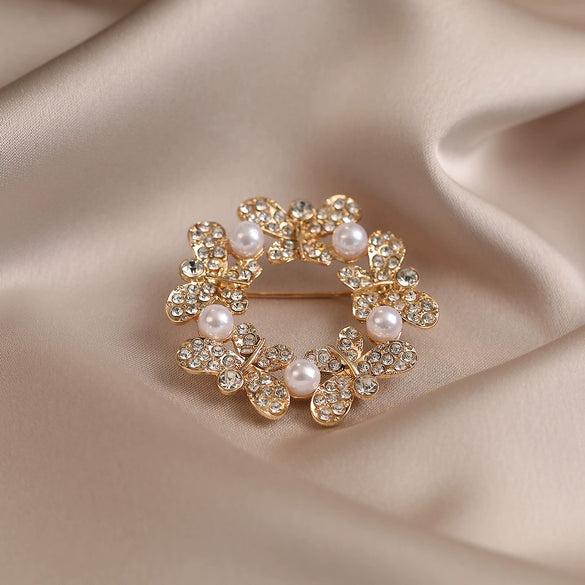 Butterfly Pin Brooch Zinc Alloy Animal Style Electroplated For Women