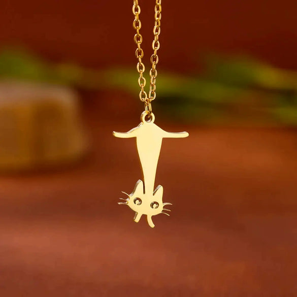 Cartoon Jewelry Kitten Pendant Stainless Steel Necklace With Letter Pattern And Electroplating Treatment