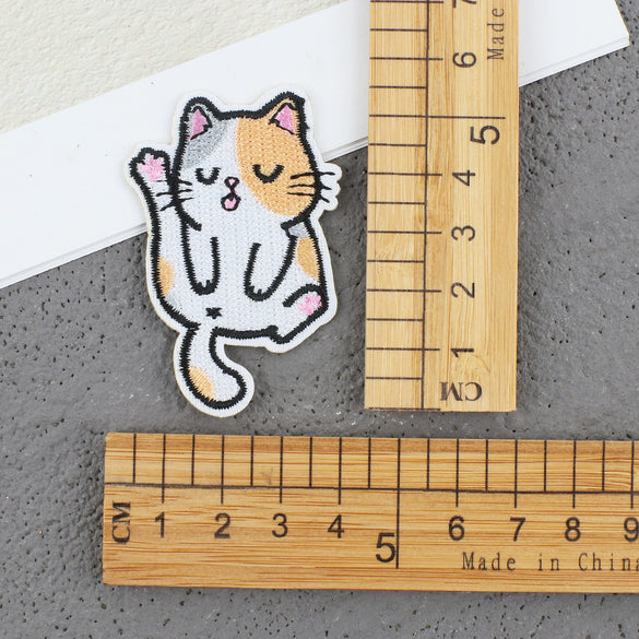 Cartoon Kitten Computerembroidered Ironon Patches Polyester Fabric Clothing Decorative Appliques