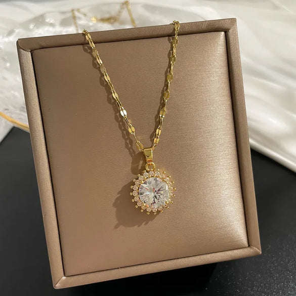 Cartoon Style Heart Shape Flower Titanium Steel Copper Inlay Rhinestones Pendant Necklace