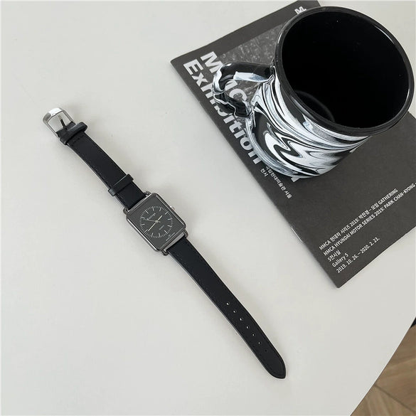Casual Alloy Case Women's Square Retro Fashion Watch