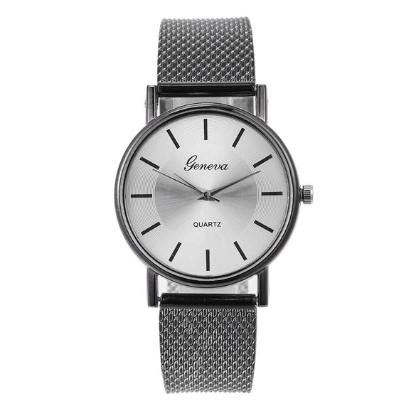 Casual Fashion Quartz Wrist Watch With Plastic Case Plastic Strap Stainless Steel Clasp And Round Dial