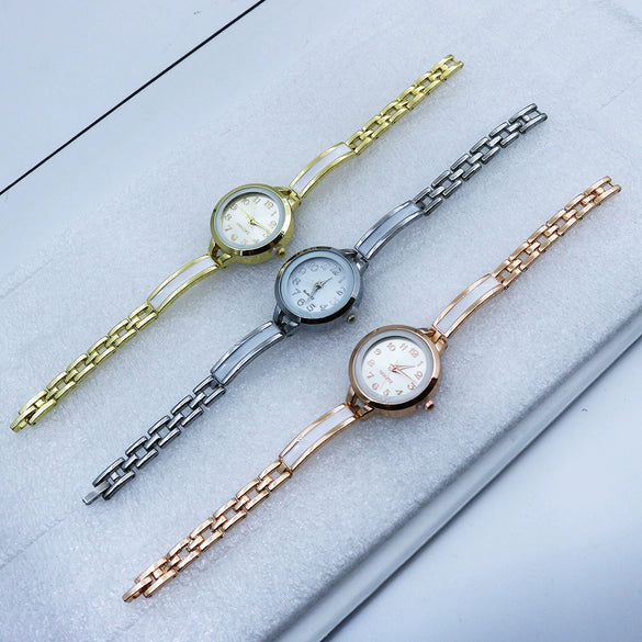 Casual Female Quartz Watch Alloy Strap Round Dial