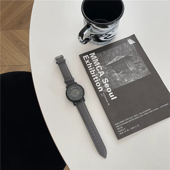 Casual Quartz Watch Alloy Case Leisure Style For Men And Women