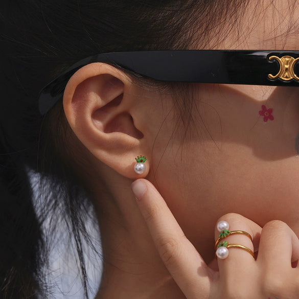 Children's Jewelry Set With Omega Crown Beads In Stainless Steel And Green Glass Electroplated Small Fresh Cute Design