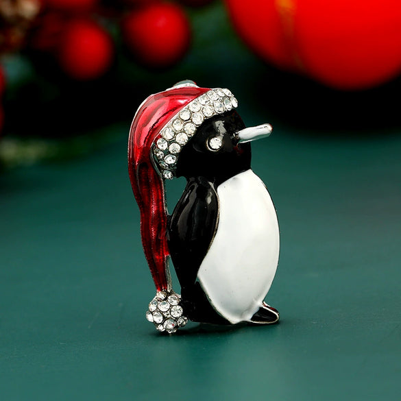 Christmas Clothing Alloy Penguin Brooch With Oil Dripping Design And Electroplating