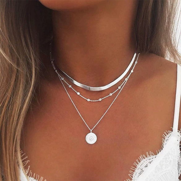 Classic Gold Beads Flat Snake Chain Disc Three Layer Women's Necklace In Alloy With Electroplating And Round Pattern