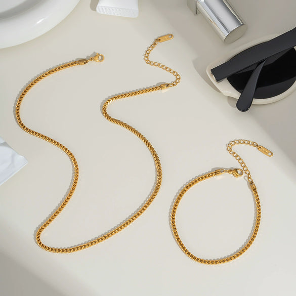 Classic Keel Chain Necklace And Bracelet Set In Stainless Steel With Pvd Furnace Vacuum Real Gold Plating