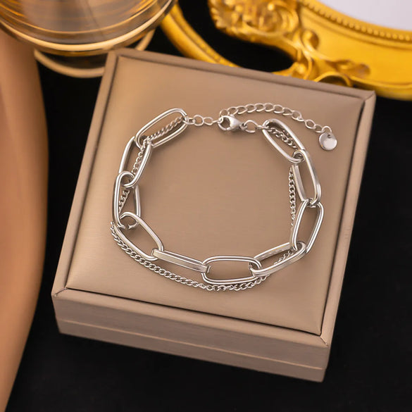 Classic Style Solid Color 304 Stainless Steel 18K Gold Plated Bracelets In Bulk