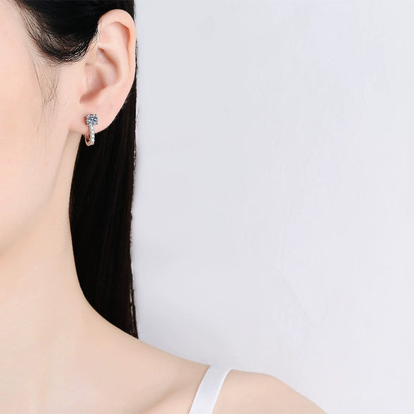 Classic U Shaped 925 Silver Moissanite Women Earrings With Electroplating