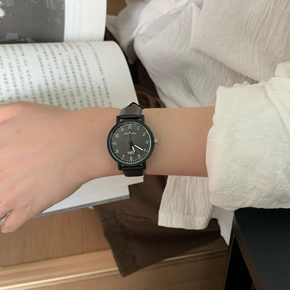 College Style Women's Alloy Case Ordinary Glass Mirror Quartz Digital Scale Retro Artistic Leisure Watch