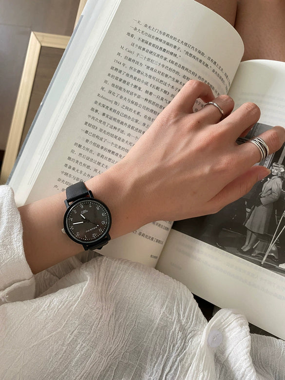 College Style Women's Alloy Case Ordinary Glass Mirror Quartz Digital Scale Retro Artistic Leisure Watch