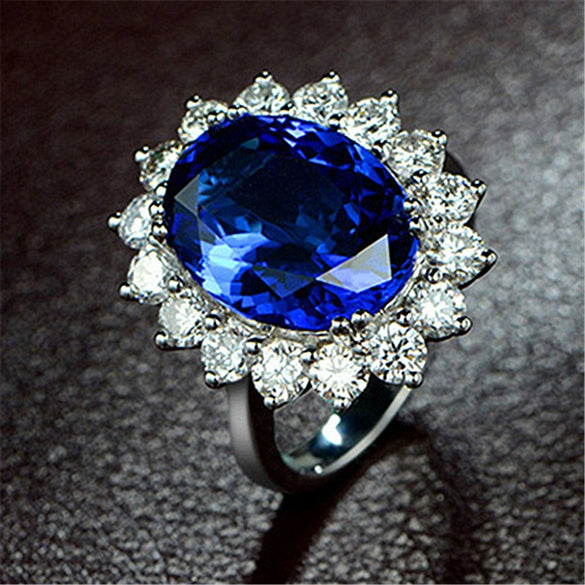 Colored Gemstone Ring Natural Geometric Style With Diamond Treatment