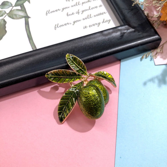 Colorful Fruit Crystal Brooch With Fresh Grape Strawberry Radish Design For Women's Silk Scarf And Cardigan Accessories