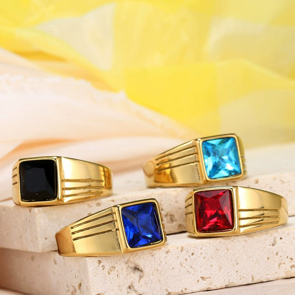 Cool Style Square Black Agate Women's Ring In Titanium Steel With Goldplated And Oiling Treatment