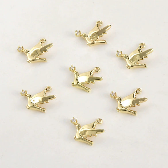 Copper Electroplated Pocket Color Zirconium Peace Pigeon Small Bird Pendant Jewelry Accessories