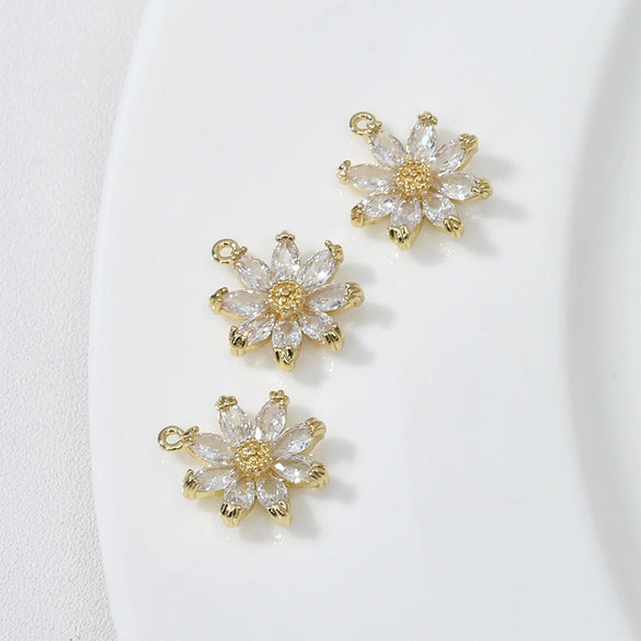 Copper Electroplated Zircon Daisy Flower Pendant Bracelet Necklace Accessories