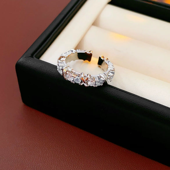 Copper Finger Ring With Geometric And Flower Pattern Electroplating For Women Light Luxury Style