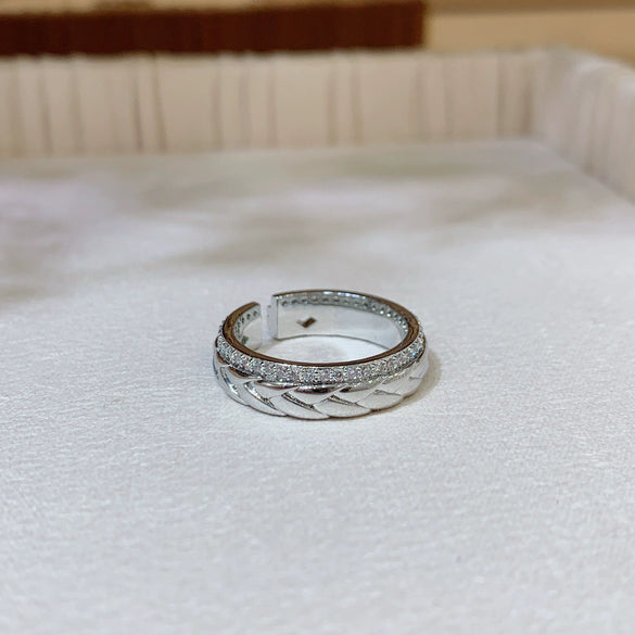 Copper Finger Ring With Geometric And Flower Pattern Electroplating For Women Light Luxury Style