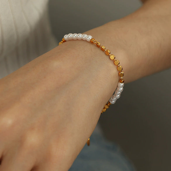 Copper Freshwater Pearl Women's Bracelet Necklace With Love Water Drops Bell Patterns And Set With Pearls Treatment
