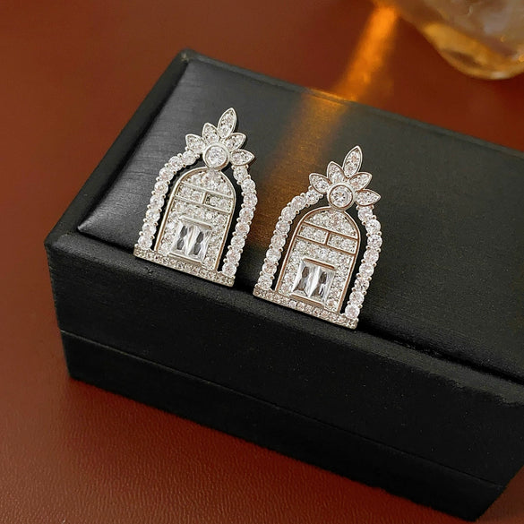 Copper Geometric Oval Zircon Earrings