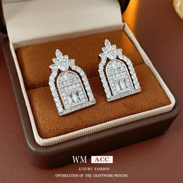 Copper Geometric Oval Zircon Earrings