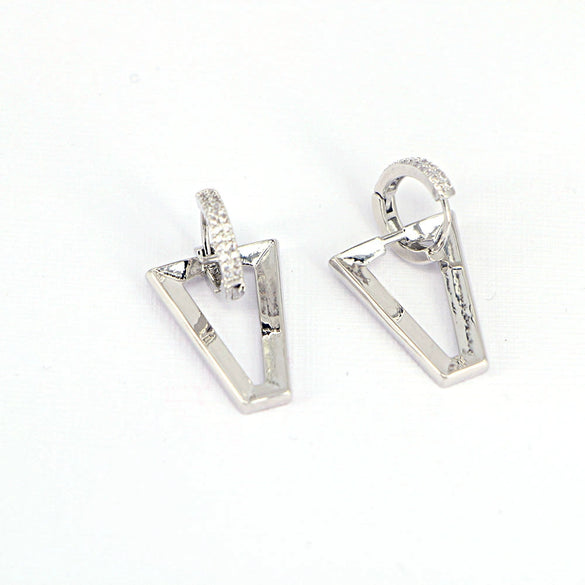 Copper Geometric Triangle Earrings With Electroplated Finish Simple Fashion Personality Stud Earrings