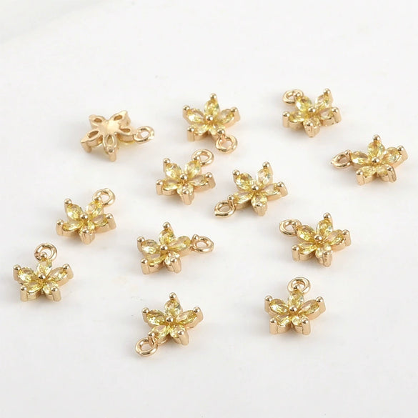 Copper Goldplated Fiveleaf Flower Zircon Pendant Jewelry Accessories Handmade With Electroplating