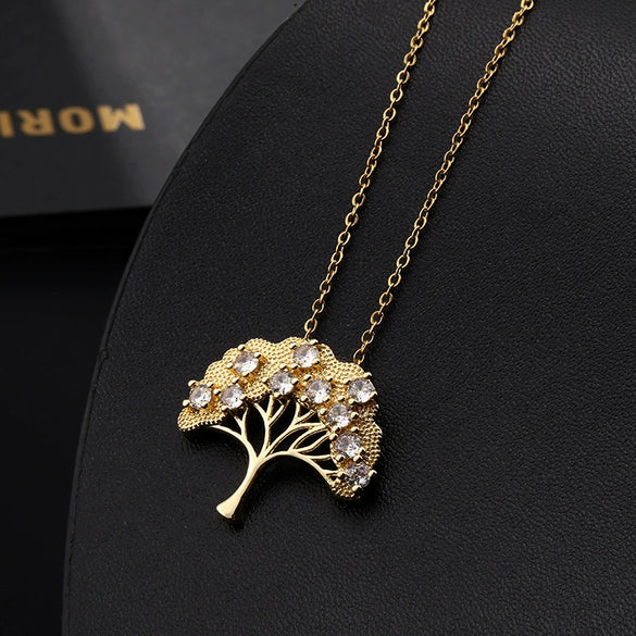 Copper Goldplated Heartshaped Tree Of Life Necklace Pendant For Women With Electroplating Treatment