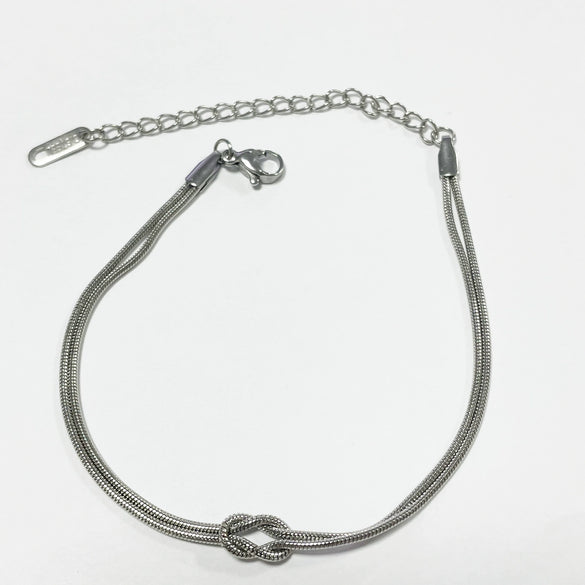 Copper Heart Knot Snake Chain Bracelet Electroplated Love Knot Couple Bracelet With Round Snake Bone Style For Unisex Wear