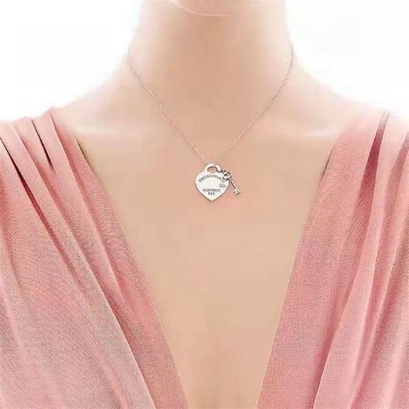 Copper Heart Lock And Key Pendant Necklace With Electroplated Finish Casual Couple Jewelry For Men And Women Unisex Regular Chain