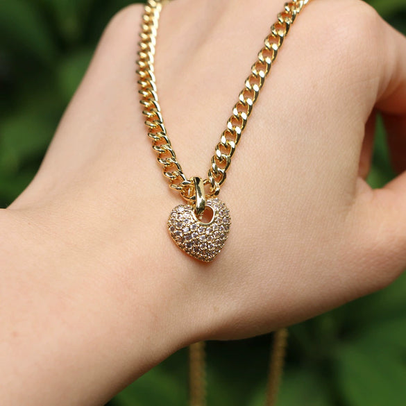 Copper Heart Pendant Necklace With Micro Paved Zircon And Gold Plated Water Wave Chain Classic Fashion Clavicle Necklace For Women