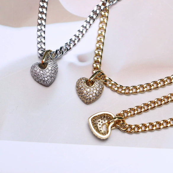 Copper Heart Pendant Necklace With Micro Paved Zircon And Gold Plated Water Wave Chain Classic Fashion Clavicle Necklace For Women