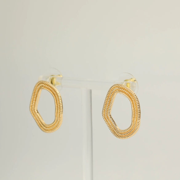 Copper Hoop And Circle Pendant Earrings With Geometric Style And Electroplating Design