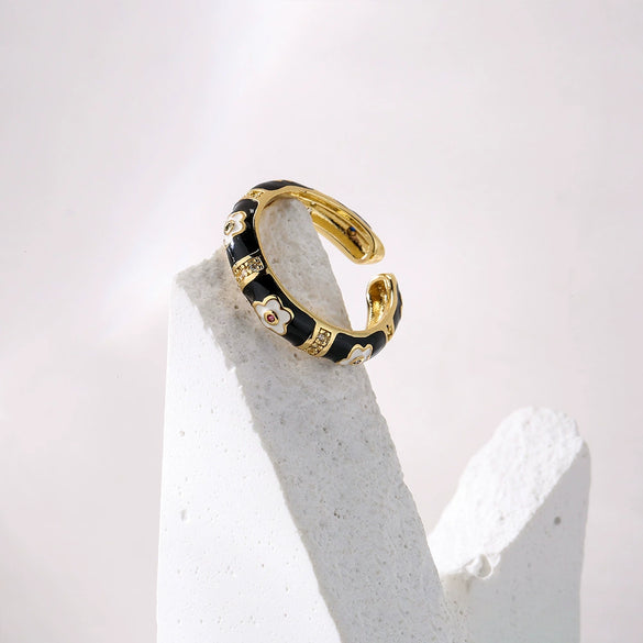 Copper 18K Gold Plated Geometric Dripping Flower Ring For Women With Micro Inlay