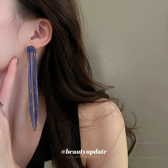 Copper Ushaped Chain Long Tassel Earrings With Geometric Pattern And Painting Treatment For Women