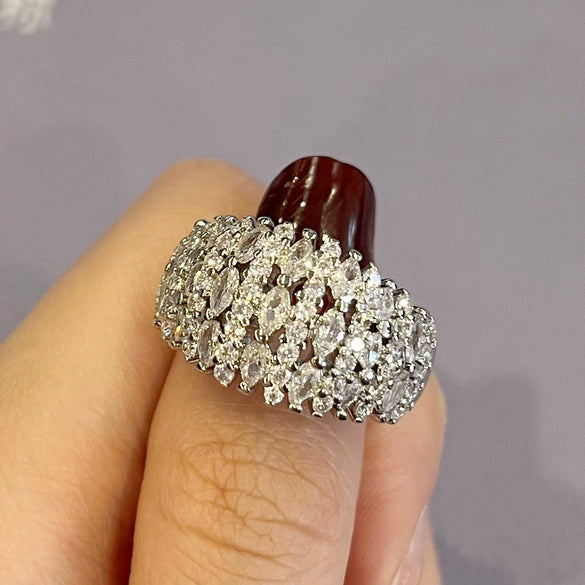 Copper Women's Luxury Ring With Geometric Pattern Fully Inlaid With Zircon