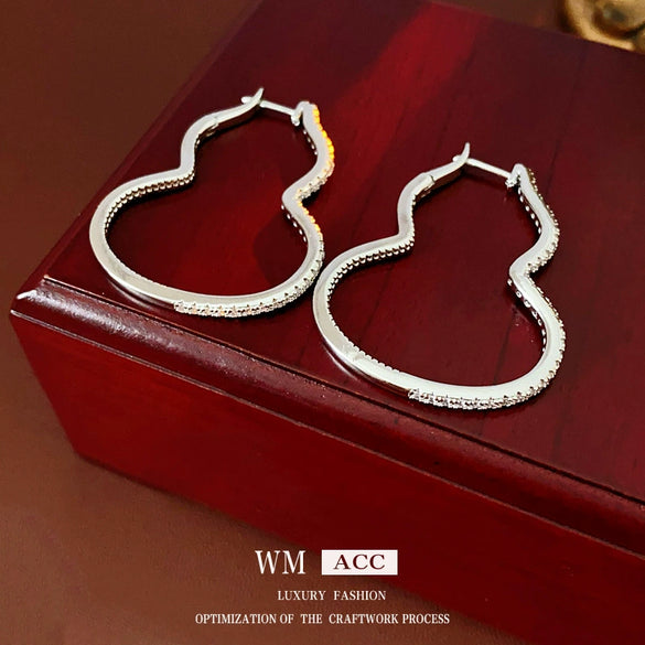 Copper Zirconia Hollow Gourd Women's Earrings With Flower And Geometric Pattern Sophisticated Style