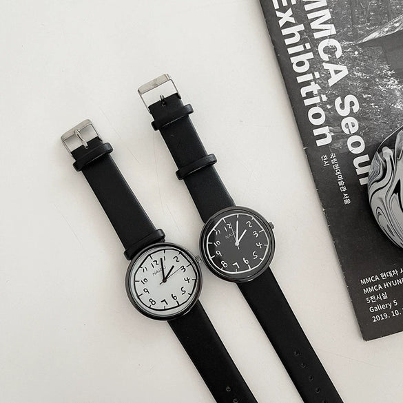 Couple Watch Alloy Case Ordinary Glass Mirror Black And White Graffiti Leisure Style