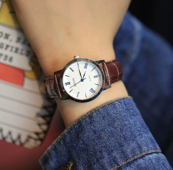 Couple's Genuine Leather And Alloy Watch Round Dial Pin Buckle Style