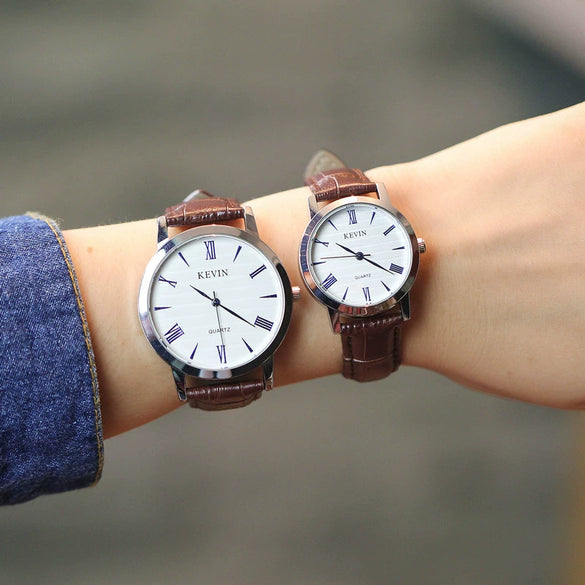 Couple's Genuine Leather And Alloy Watch Round Dial Pin Buckle Style