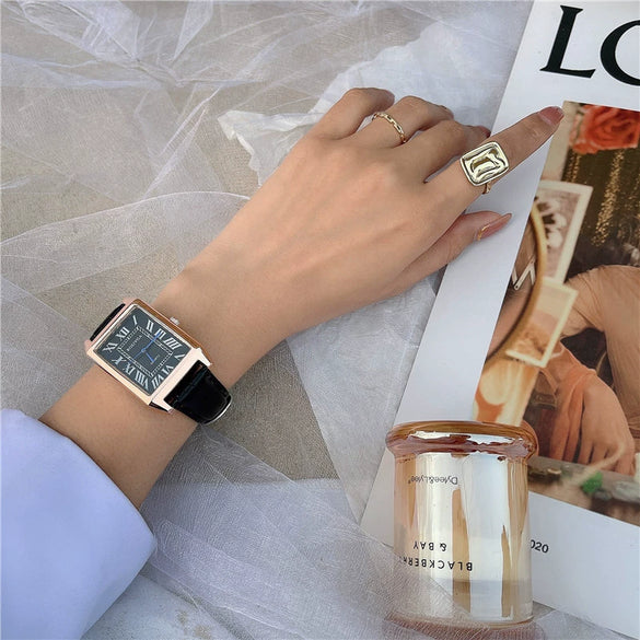 Couple's Square Alloy Case Ordinary Glass Mirror Casual Quartz Belt Pointer Watch
