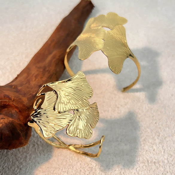 Creative Ginkgo Leaf C Shaped Bracelet Stainless Steel 18K Gold Plated Retro Geometric Electroplated
