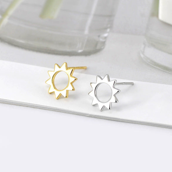 Creative Sunflower Geometry Earrings For Women With Silver Needle And Copper Electroplated Casual Fashion Jewelry