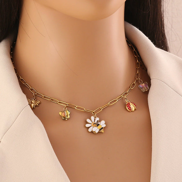 Cute Bee Butterfly Daisy Multielement Stainless Steel Necklace With Ladybug Pendant And Electroplating For Women