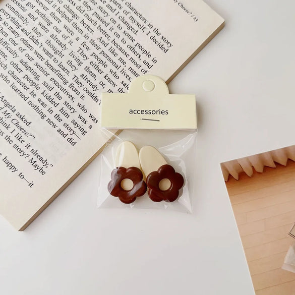 Cute Heart Shape Flower Plastic Resin Stoving Varnish Hair Claws 2 Pieces