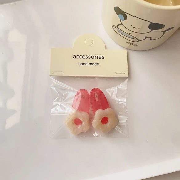 Cute Heart Shape Flower Plastic Resin Stoving Varnish Hair Claws 2 Pieces